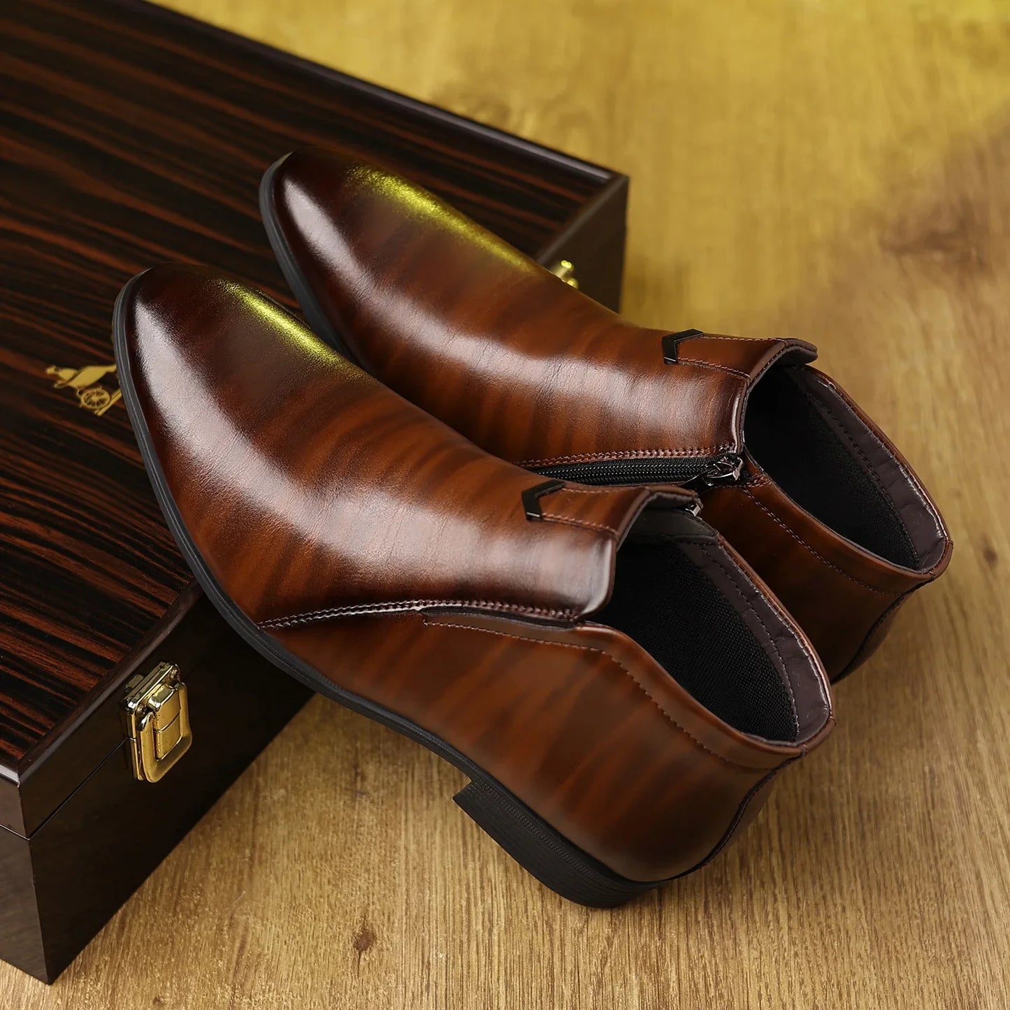 Retro Men Ankle Boots Luxury High-top Men Leather Shoes High Quality Non-Slip Motorcycle Boots Fashion Zipper Men Boots Big Size