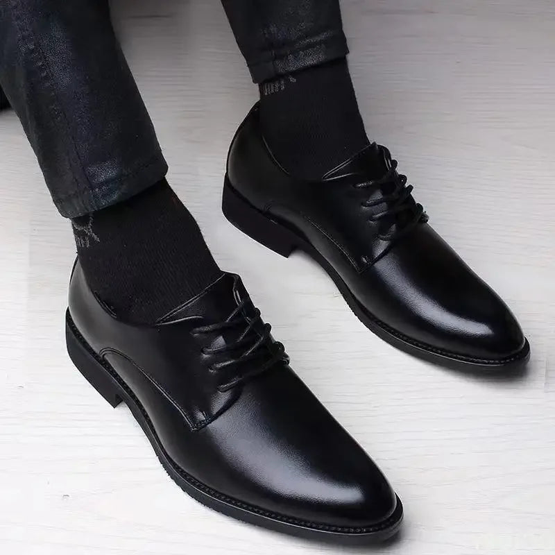 2026 new Fashionable versatile Men Shoes Heightening Shoes Spring  British Casual Business flats Casual comfortable Shoes